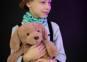 Stylish and Warm: The Ultimate Guide to Choosing the Perfect Coat for Your Pooch