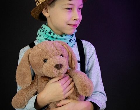 Stylish and Warm: The Ultimate Guide to Choosing the Perfect Coat for Your Pooch