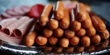 Digestive Delight: The Top Dog Foods for Soothing Sensitive Stomachs and Banishing Diarrhea