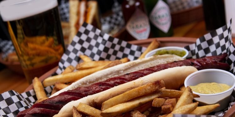 Healthy Canine Cuisine: What Your Dog Can Safely Eat Daily