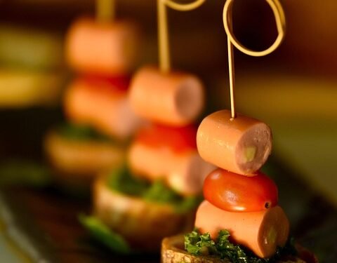 Unleashing the Truth: Can Dogs Eat Peanuts?